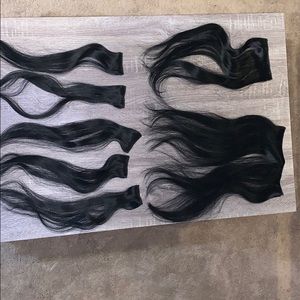 18 Inch 100% Human Hair Black Clip In Extensions!